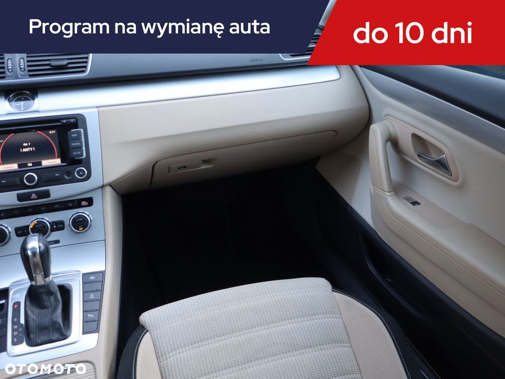 Volkswagen CC - 10