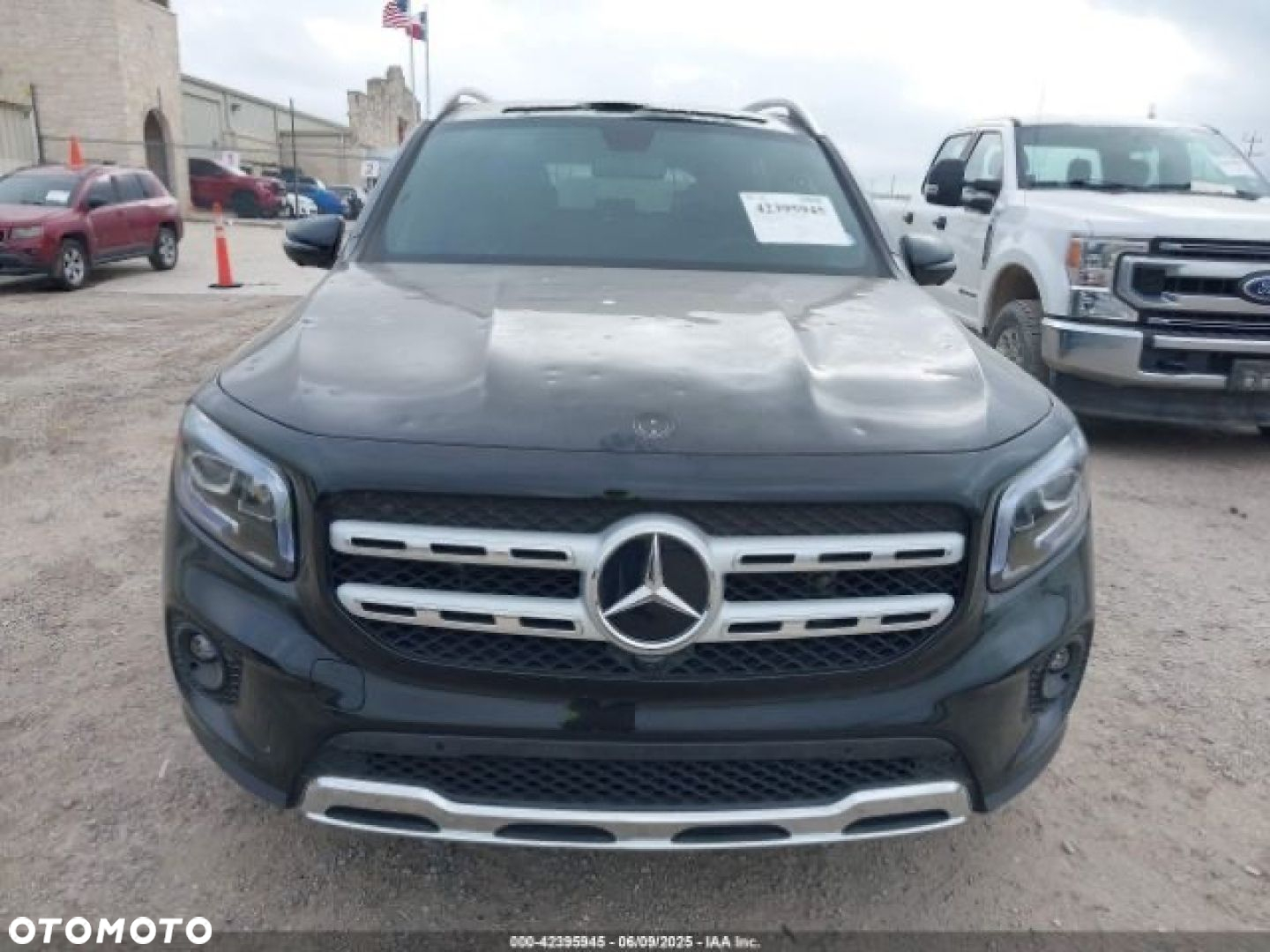 Mercedes-Benz GLB - 7