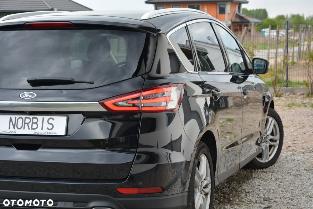Ford S-Max 2.0 TDCi Titanium - 19