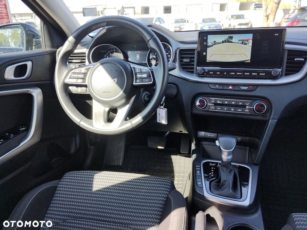 Kia Ceed 1.5 T-GDI M DCT - 27