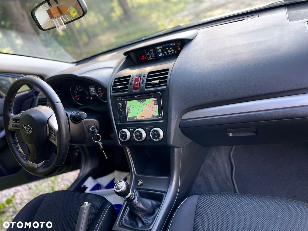 Subaru XV 2.0i Exclusive - 14