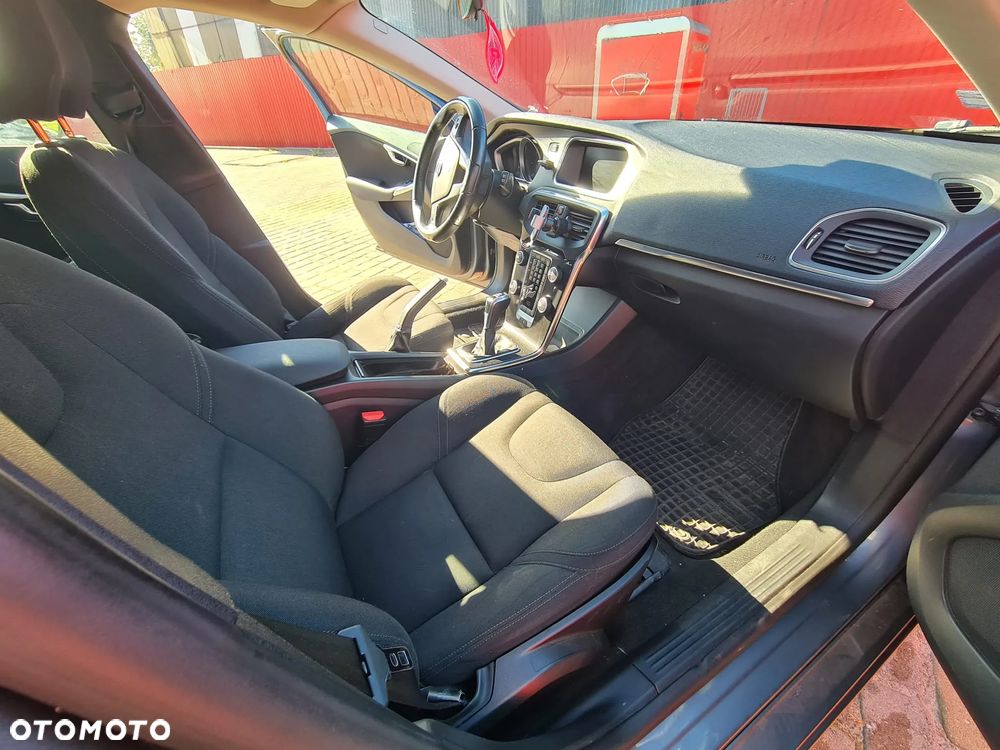 Volvo V40 - 3