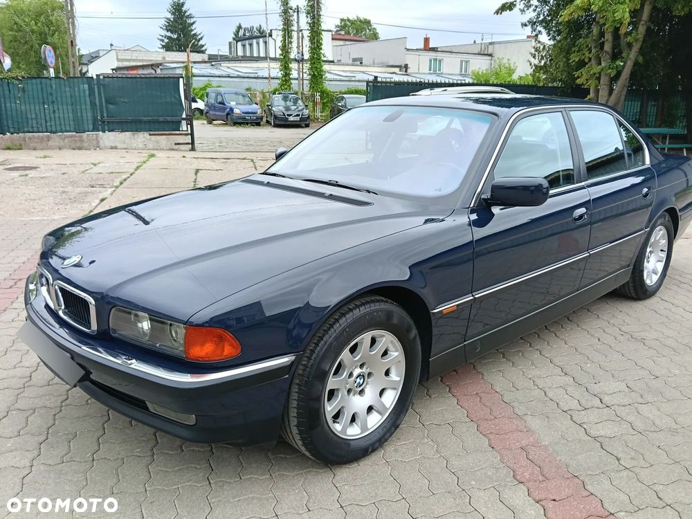 BMW Seria 7 - 7