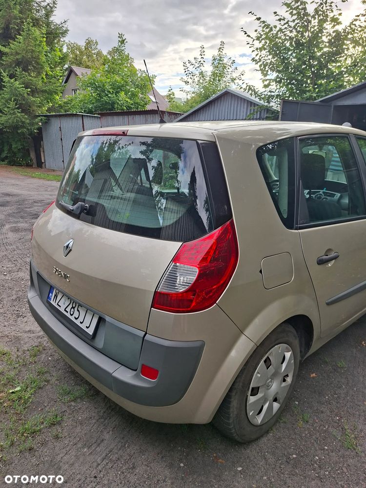 Renault Scenic 1.5 dCi Alize - 4