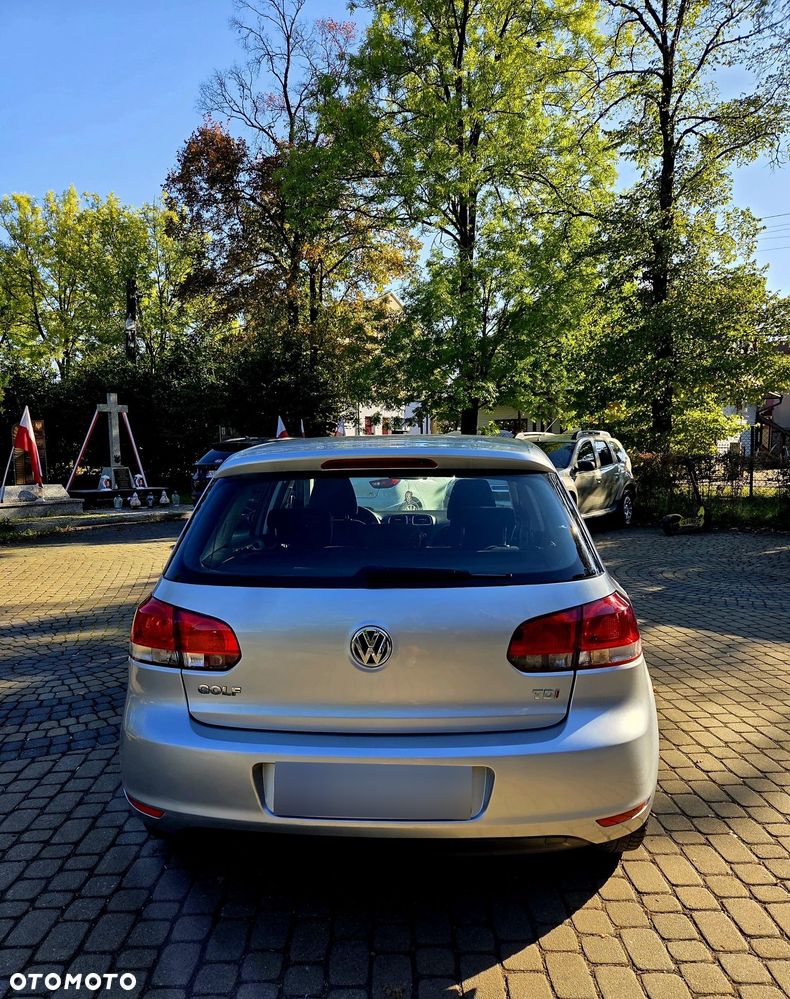 Volkswagen Golf - 5
