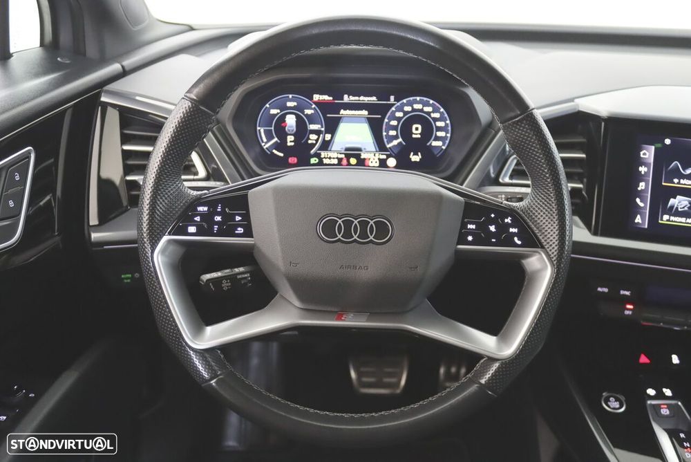 Audi Q4 e-tron 45 82 kWh SE Business Plus - 9