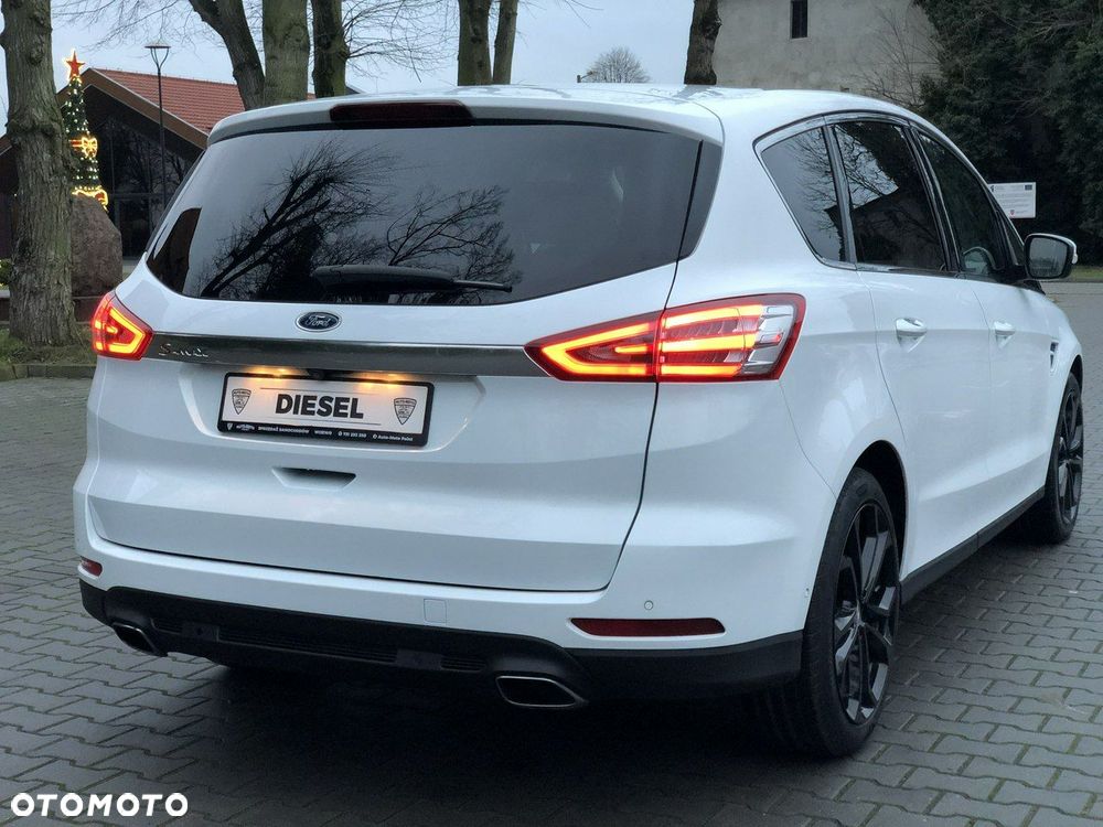 Ford S-Max - 4