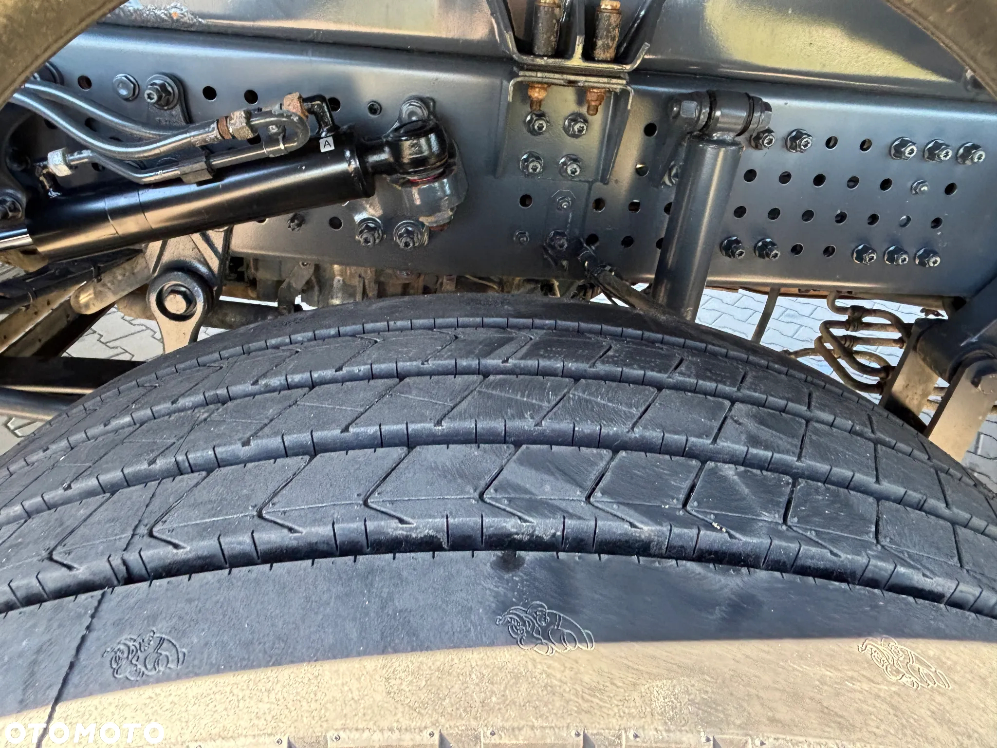 Mercedes-Benz AROCS 3251 8x4 Hydroburta Meiller Kiper (3248, 3243, 3245, 3246) - 23