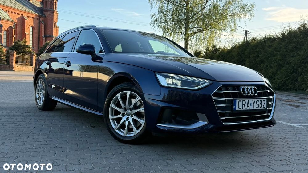 Audi A4 Avant - 1