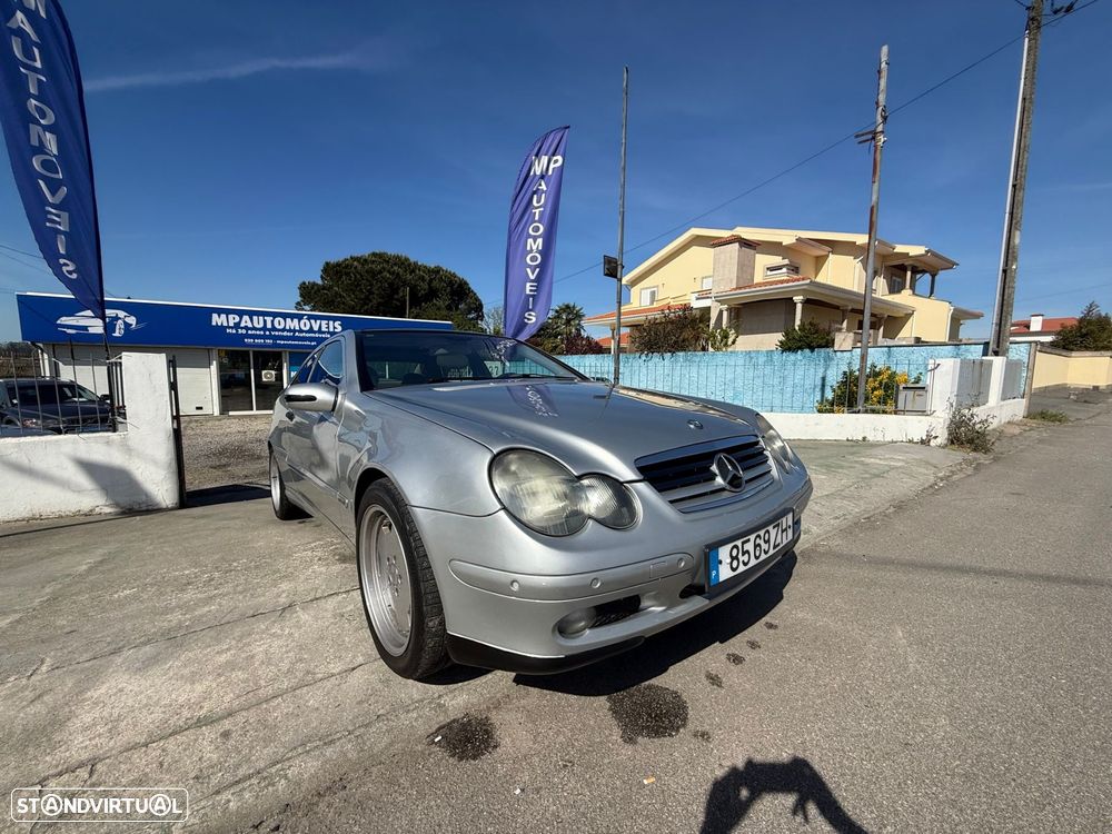 Mercedes-Benz C 200 - 9