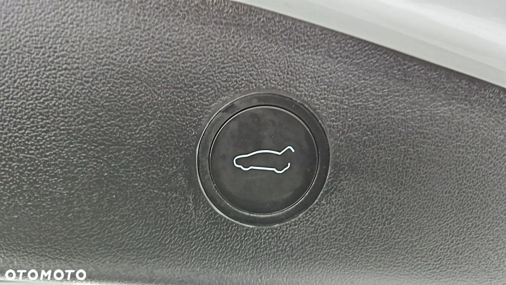 Tesla Model 3 Long Range RWD - 21