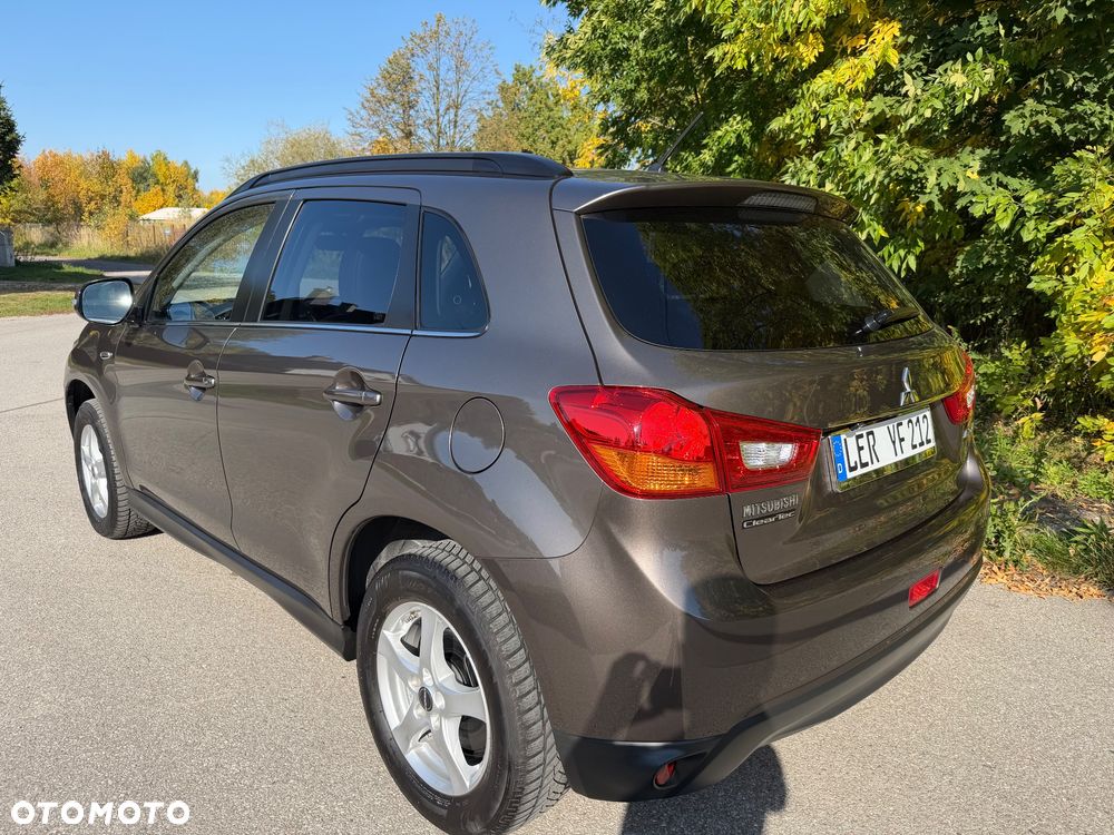 Mitsubishi ASX - 12