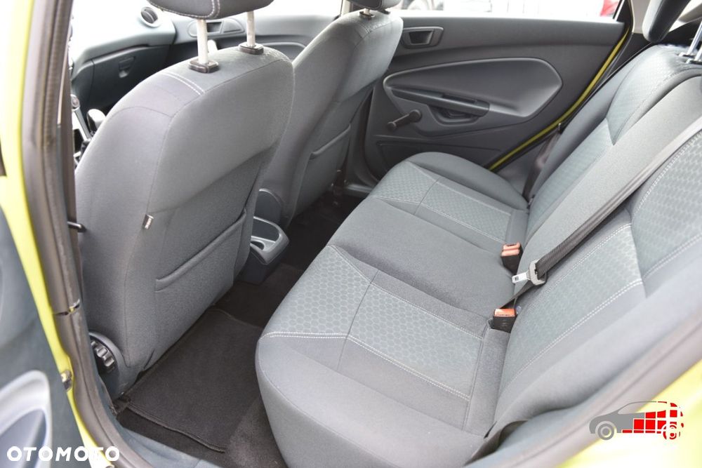 Ford Fiesta - 19