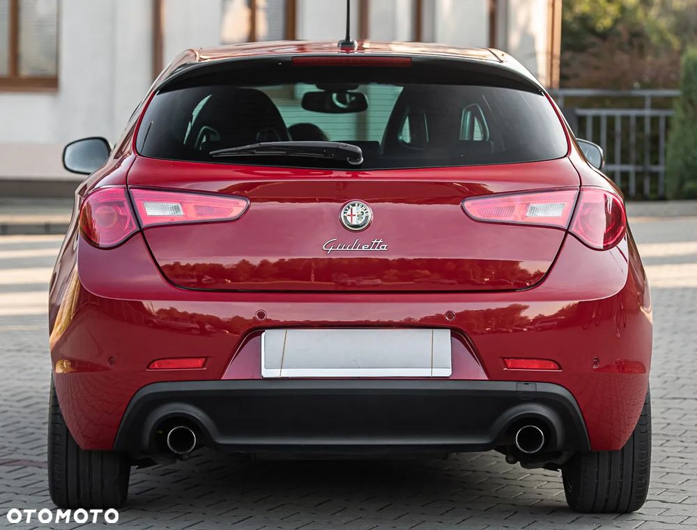 Alfa Romeo Giulietta 1.8 TBi 16V TCT Quadrifoglio Verde - 9