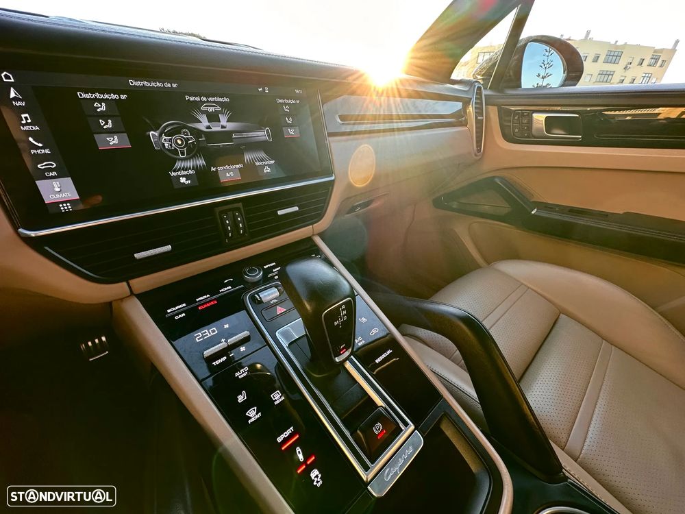 Porsche Cayenne S Tiptronic S - 11