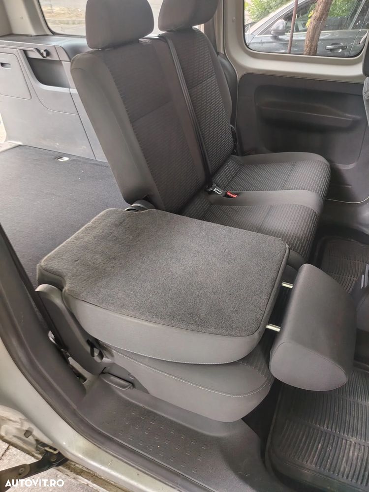 Volkswagen Caddy Maxi 2.0 TDI Comfortline - 17