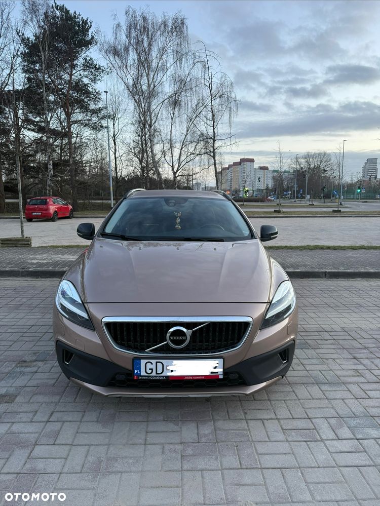 Volvo V40 Cross Country - 2
