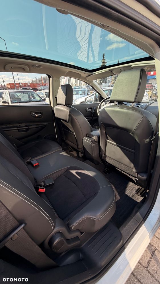Nissan Qashqai+2 1.6 360 - 10