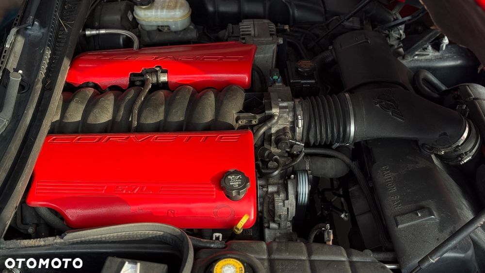 Chevrolet Corvette - 22