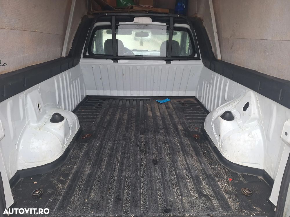 Dacia Pick Up - 14