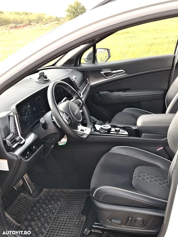 Kia Sportage - 16
