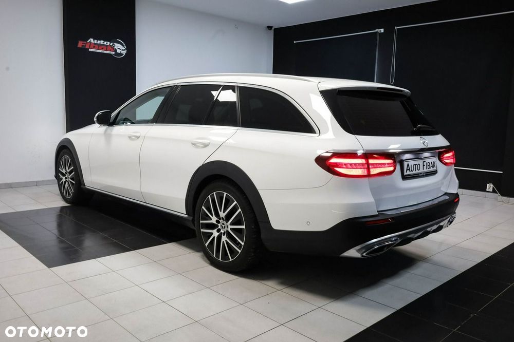 Mercedes-Benz Klasa E - 14
