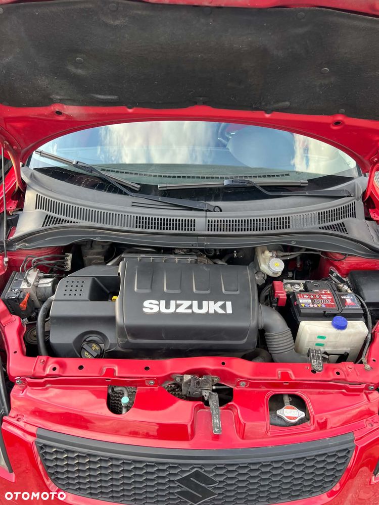 Suzuki Swift 1.6 Sport - 9
