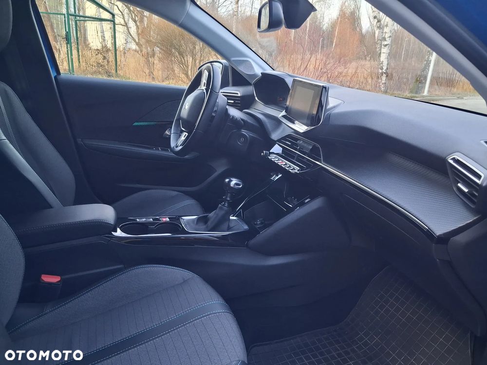 Peugeot 208 1.2 PureTech Allure S&S - 19