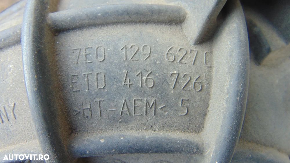 Furtun admisie aer Volkswagen Transporter T5 2.0 CAA TDI ,Cod 7E0129615 - 6