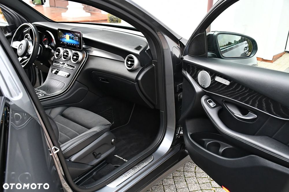 Mercedes-Benz GLC 200 4Matic 9G-TRONIC AMG Line - 20
