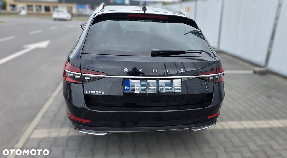 Skoda Superb 2.0 TDI SCR L&K DSG - 10