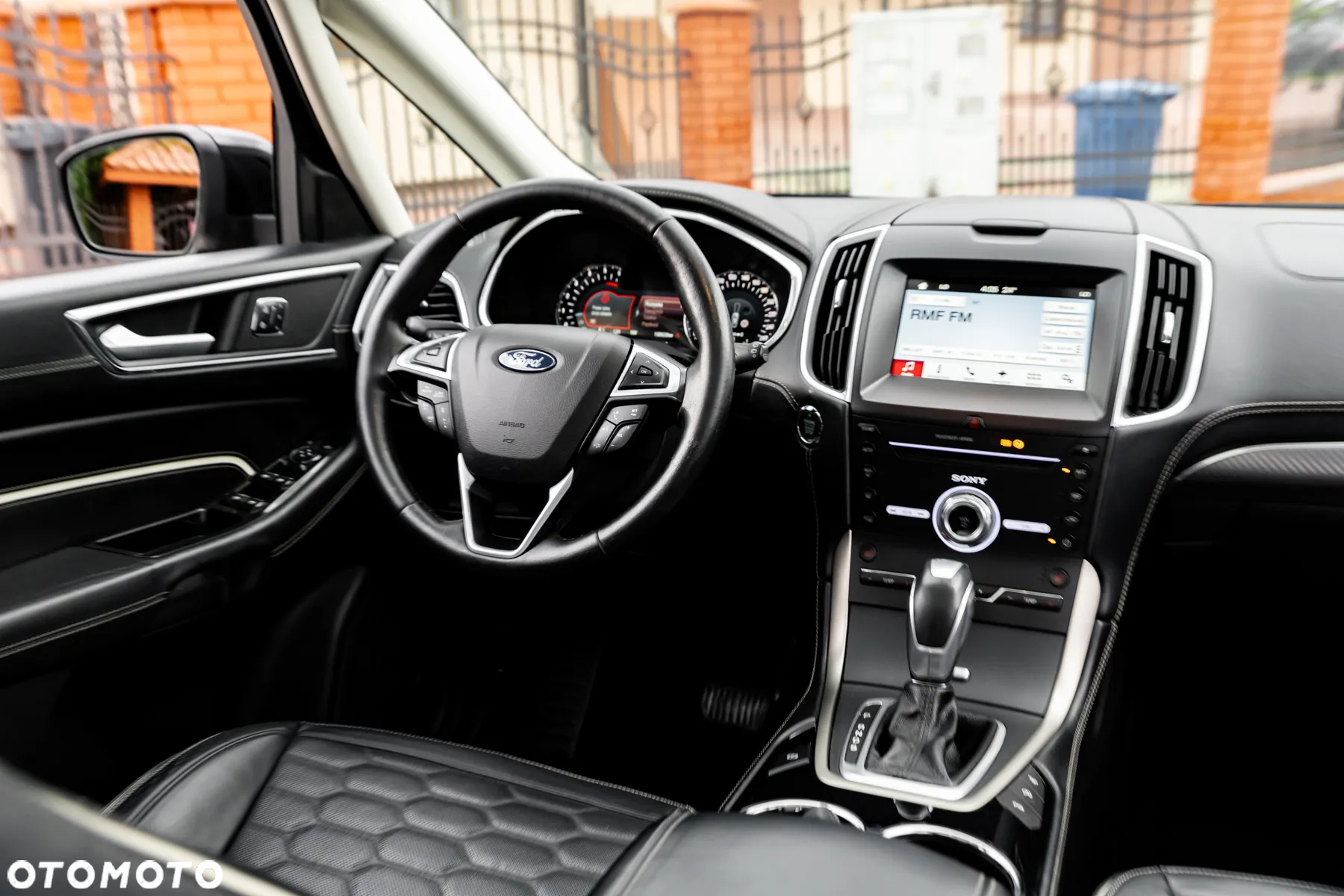 Ford S-Max 2.0 TDCi 4WD Vignale PowerShift - 26