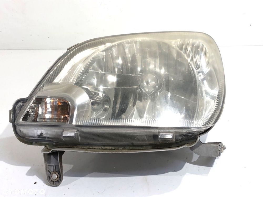 REFLEKTOR LEWY PRZÓD  DAIHATSU CUORE VI (L251, L250_, L260_) 2003 - 2022 1.0 43 kW [58 KM] benzyna - 1