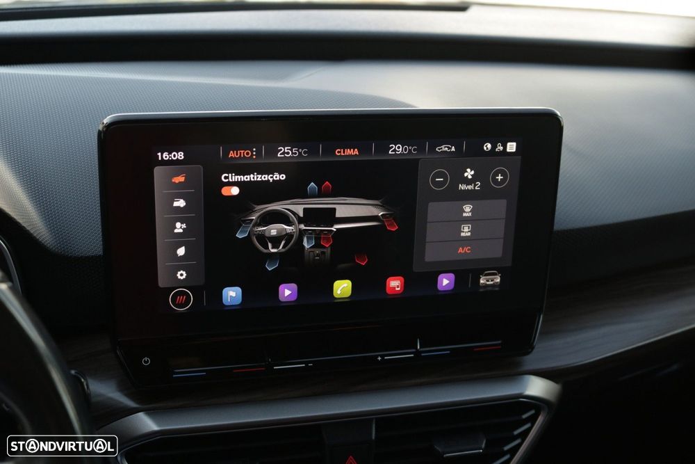 SEAT Leon 1.4 e-Hybrid Xcellence DSG - 52