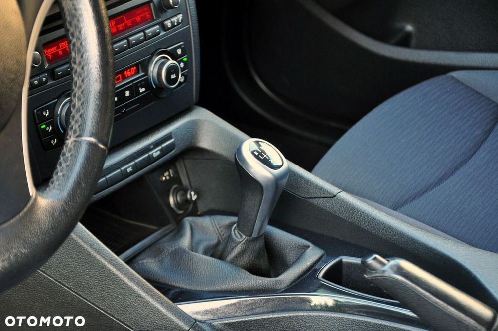 BMW X1 - 32
