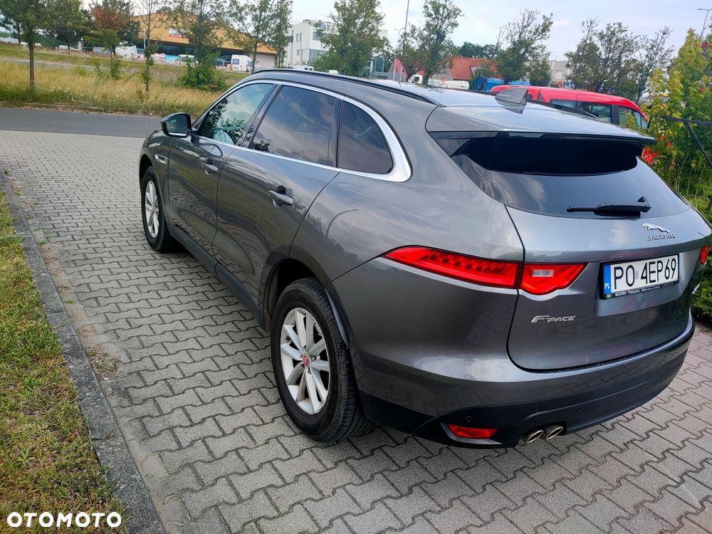 Jaguar F-Pace 2.0 i4D AWD Prestige - 8