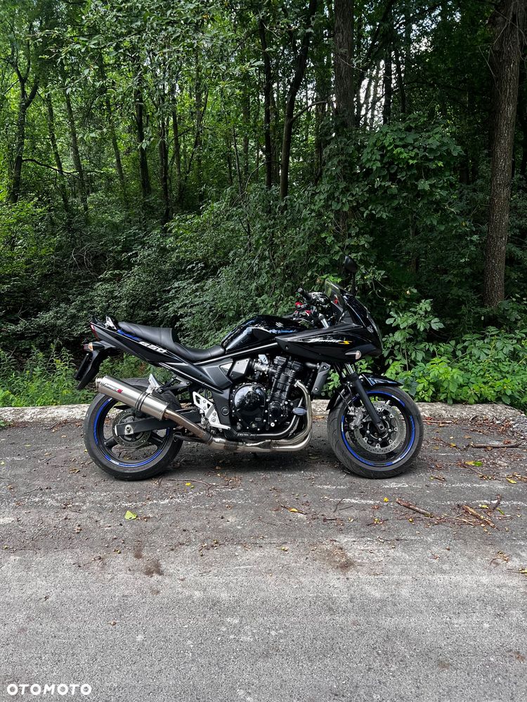 Suzuki Bandit - 4