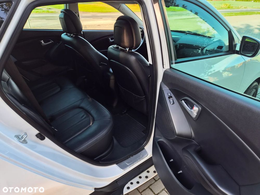 Hyundai ix35 1.7 CRDi 2WD blue Style - 14