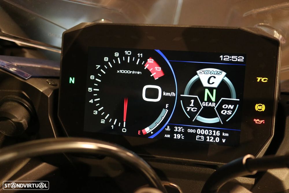 Suzuki GSX S 1000 GT - 10