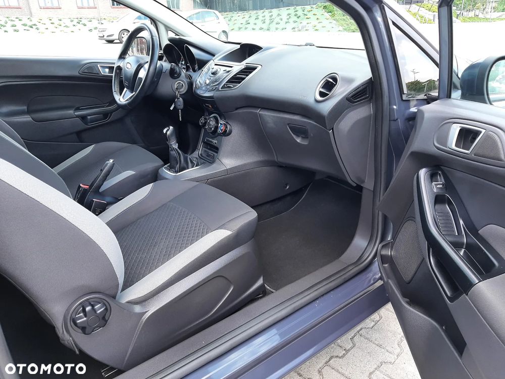 Ford Fiesta 1.25 Titanium EU5 - 12