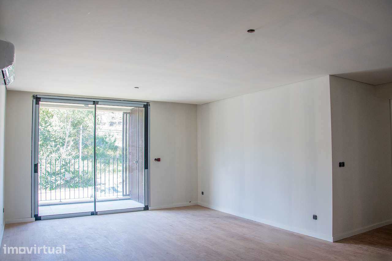 Apartamento T2 no Empreendimento "Jardins do Vale" - Grande imagem: 3/25