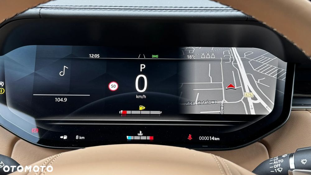 Land Rover Range Rover D350 Autobiography - 11