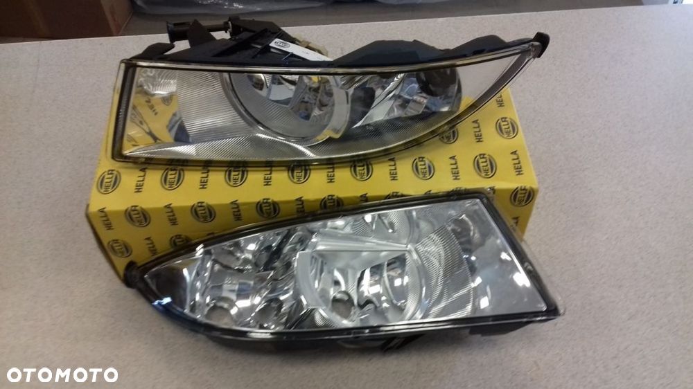 Halogen Przeciwmgielny SKODA FABIA II Lift 2010-2015 Oryginał Hella Nowy - 1