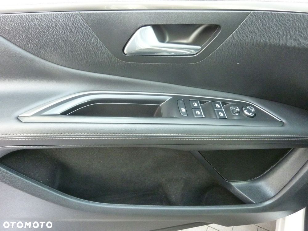 Peugeot 3008 - 32