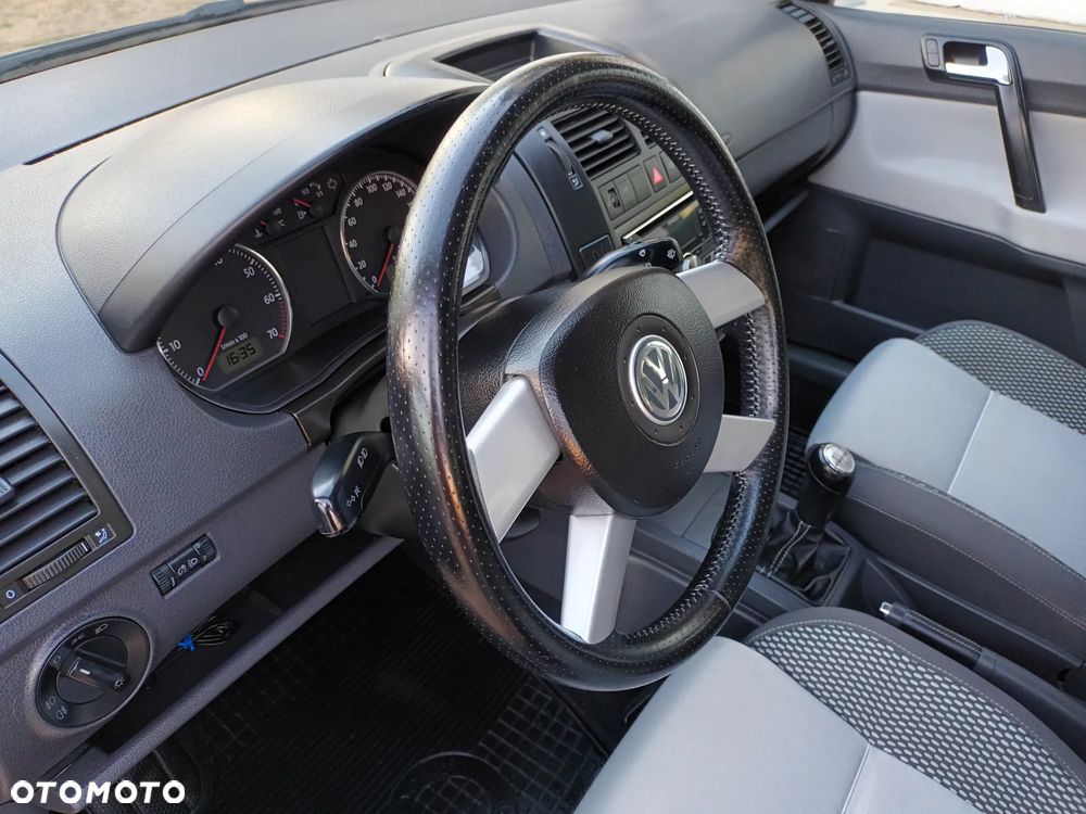 Volkswagen Polo Cross 1.6 - 22