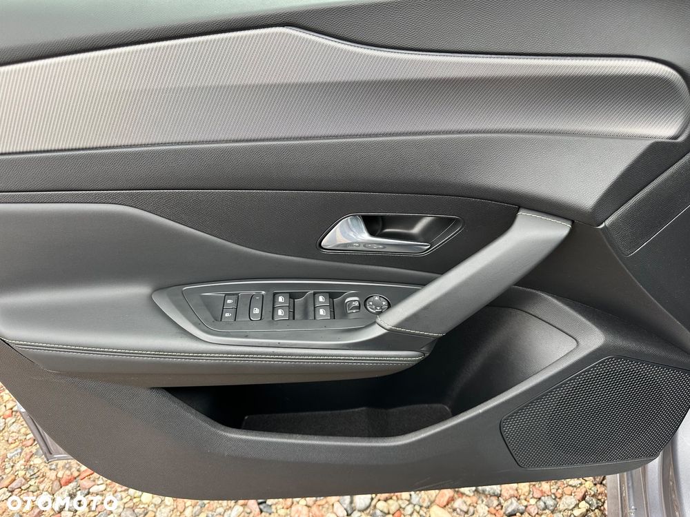Peugeot 308 1.5 BlueHDi GT Pack S&S EAT8 - 33