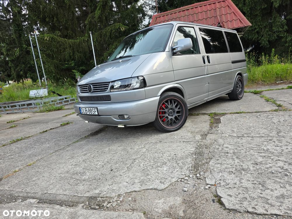 Volkswagen Caravelle