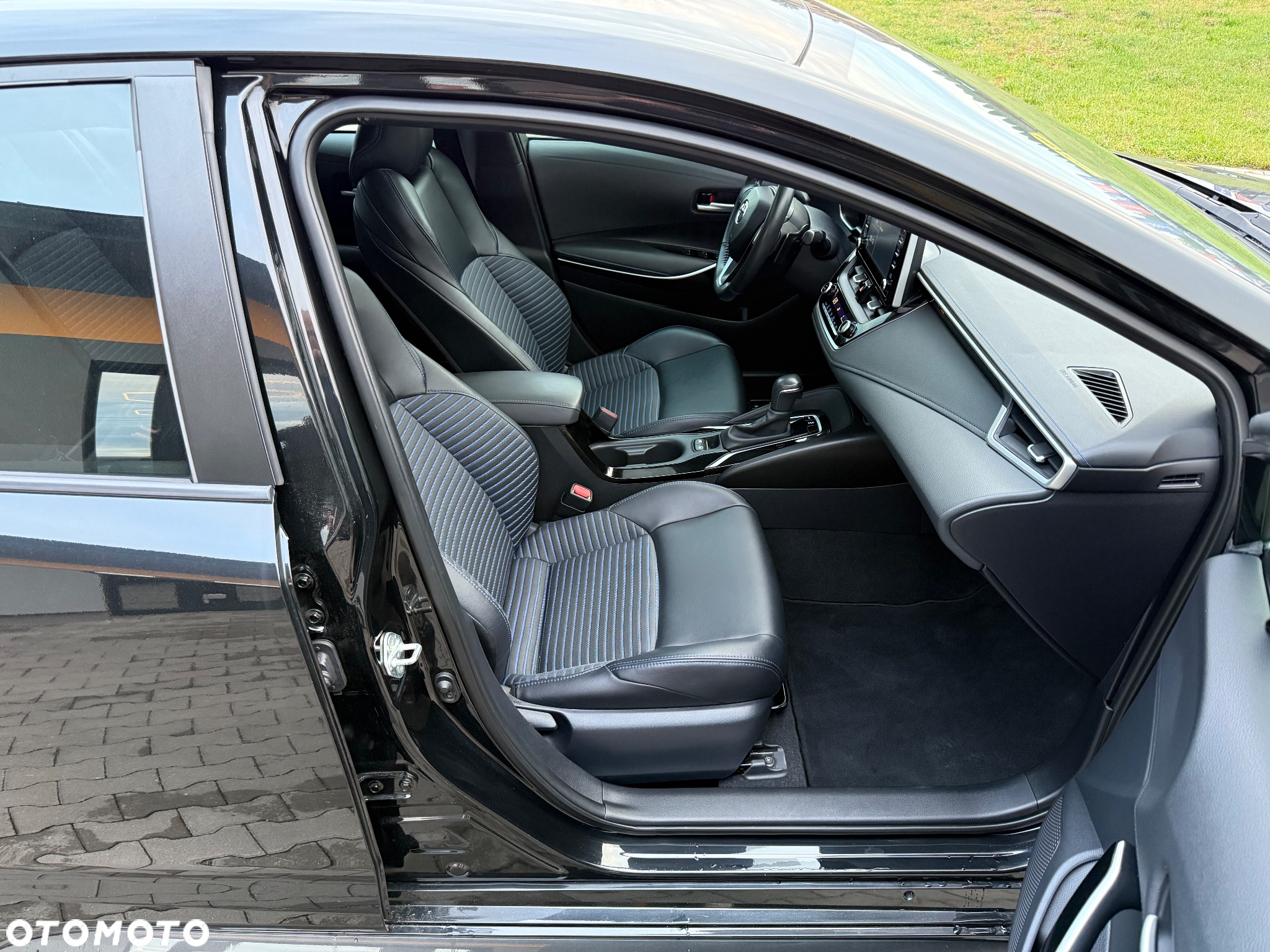 Toyota Corolla 1.6 Valvematic Multidrive S Excecutive - 28