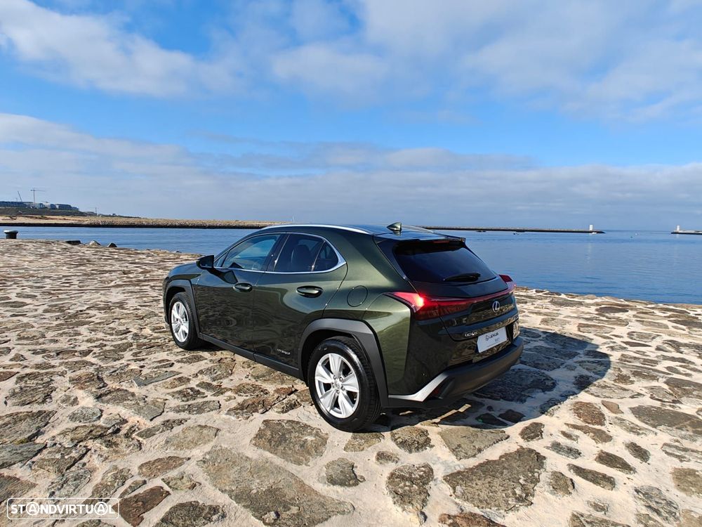 Lexus UX 250h Executive+ - 6