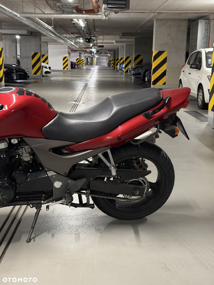 Kawasaki ZR - 14